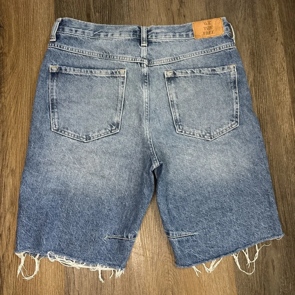 We The Free Ghost Town High Rise Long Distressed Women's Denim Shorts Size 30